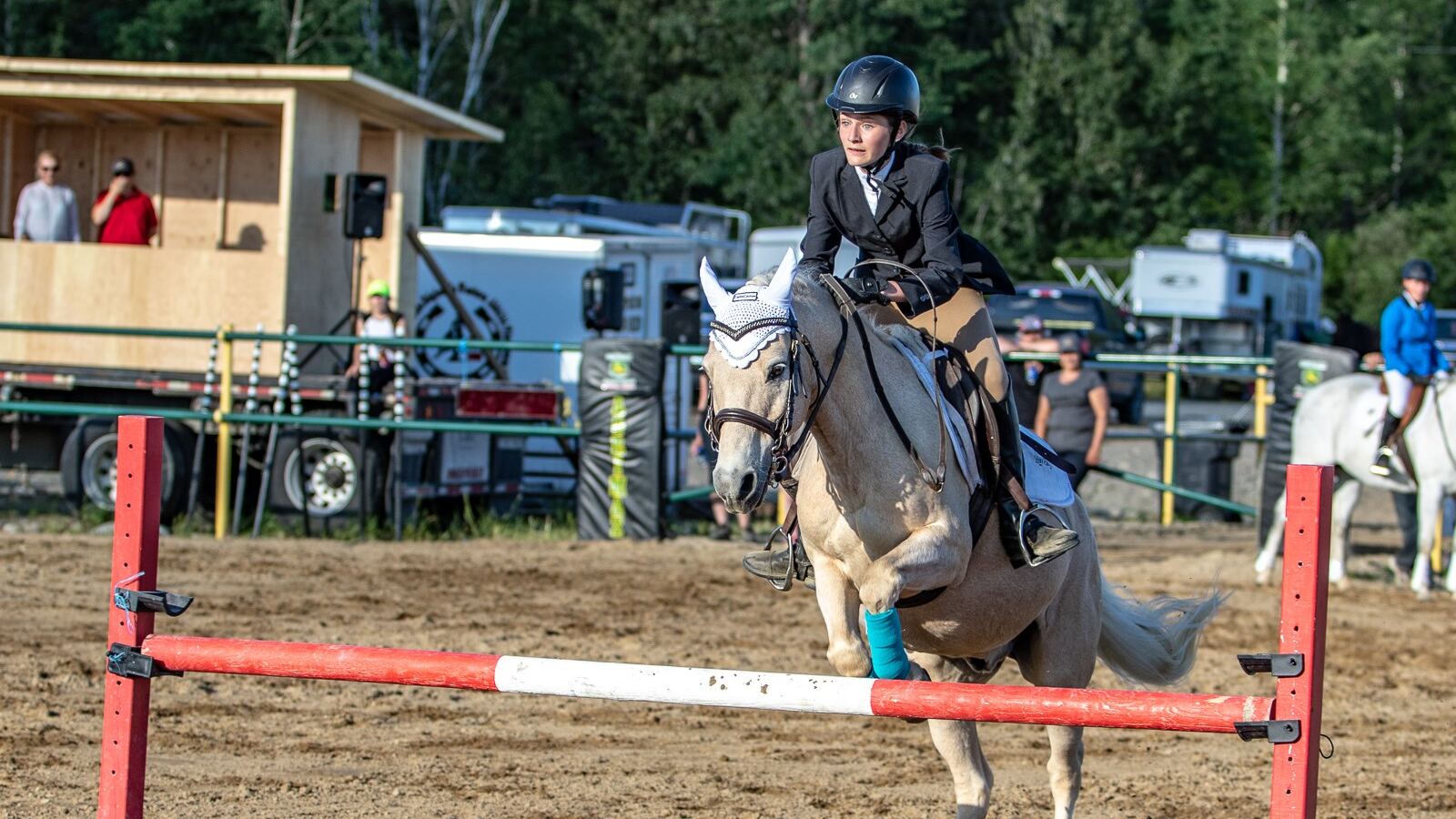 Compétition équestre — gymkhana